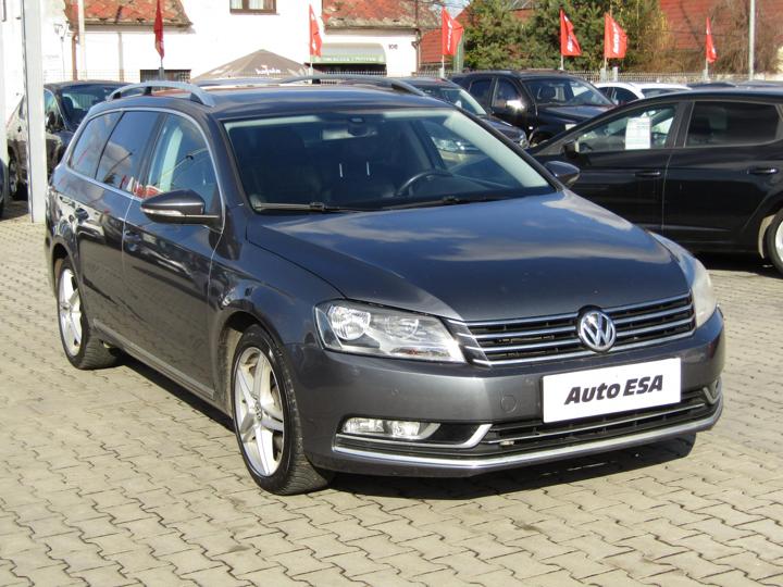 Volkswagen Passat - ilustrační obrázek