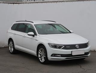 Volkswagen Passat 2.0 TDI 140kW kombi