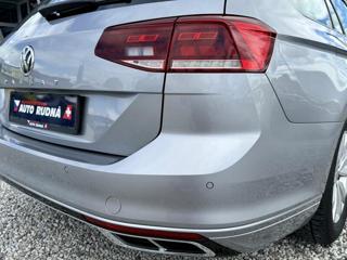 Volkswagen Passat 2,0TDI R-Line Design Navi kombi - Foto 10