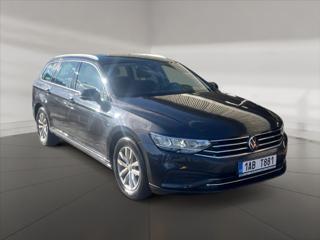 Volkswagen Passat 1,5 TSI Business DSG kombi