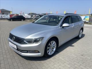 Volkswagen Passat 2,0 TDi 110kw Radar DSG GPS Hi kombi