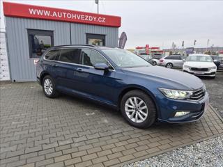 Volkswagen Passat 2,0 TDI DSG ACC NAVI S.KNIHA kombi