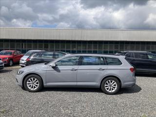 Volkswagen Passat 2,0 PANORAMA,KEYLESS,EL.KUFR kombi