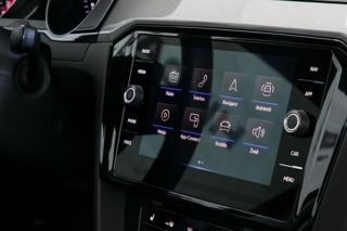 Volkswagen Passat 2.0TDI 110kW DSG ACC Pano Tažn kombi - Foto 18