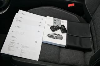 Volkswagen Passat 2.0TDI 110kW Manuál HUD Panora kombi - Foto 34