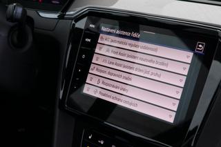 Volkswagen Passat 2.0TDI 110kW Manuál HUD Panora kombi - Foto 27