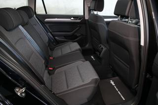 Volkswagen Passat 2.0TDI 110kW Manuál HUD Panora kombi - Foto 13