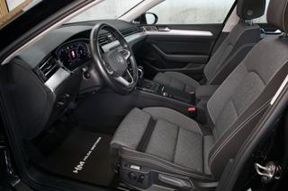Volkswagen Passat 2.0TDI 110kW Manuál HUD Panora kombi - Foto 11