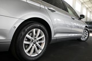 Volkswagen Passat 2.0TDI 110kW DSG IQ ACC Tažné kombi - Foto 7