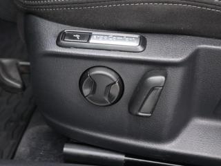 Volkswagen Passat 2,0 TDI 110kW Comfortline Navi kombi - Foto 15