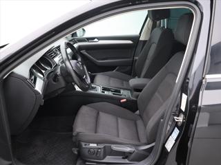 Volkswagen Passat 2,0 TDI 110kW Comfortline Navi kombi - Foto 11