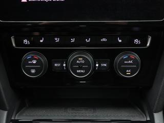 Volkswagen Passat 2,0 TDI 110kW DSG 1.Maj. DPH kombi - Foto 28