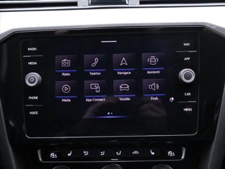 Volkswagen Passat 2,0 TDI 110kW DSG 1.Maj. DPH kombi - Foto 25