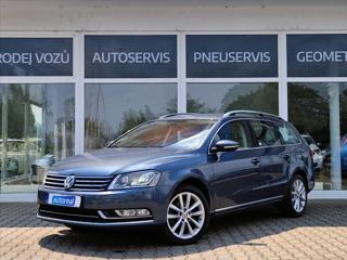 Volkswagen Passat 2,0 TDi 4MOTION KŮŽE KAMERA kombi