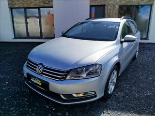 Volkswagen Passat 2,0 TDi 103 kW, NAVI,KAMERA,TZ kombi