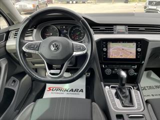 Volkswagen Passat 2.0 TDi DSG 4Motion*IQ-Light ACC*Navi*Tažné*Servisní historie! Po servise! Facelift kombi - Foto 12