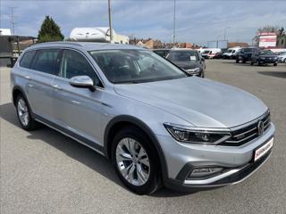 Volkswagen Passat 2.0 TDi DSG 4Motion*IQ-Light ACC*Navi*Tažné*Servisní historie! Po servise! Facelift kombi - Foto 3