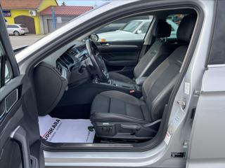 Volkswagen Passat 2.0 TDi DSG 4Motion*IQ-Light ACC*Navi*Tažné*Servisní historie! Po servise! Facelift kombi - Foto 26