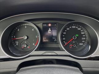 Volkswagen Passat 2.0 TDi DSG 4Motion*IQ-Light ACC*Navi*Tažné*Servisní historie! Po servise! Facelift kombi - Foto 41