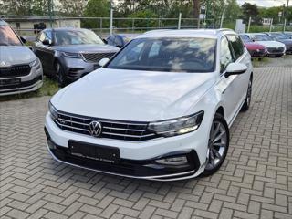 Volkswagen Passat 2,0 TDi DSG R-Line *FullLED*KAMERA* kombi