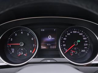 Volkswagen Passat 1,5 TSI 110kW DSG Business DPH CZ kombi - Foto 20