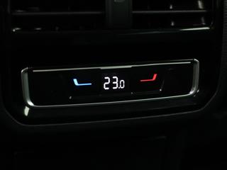 Volkswagen Passat 1,5 TSI 110kW DSG Business DPH kombi - Foto 27
