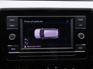 Volkswagen Passat 1,5 TSI 110kW DSG Business DPH kombi - Foto 24