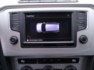Volkswagen Passat 1,6 TDI Comfortline LED kombi - Foto 20