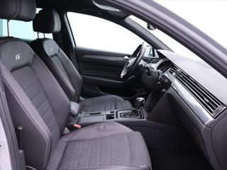 Volkswagen Passat 2,0 TDI 110kW DSG R-line 1.Maj kombi - Foto 13