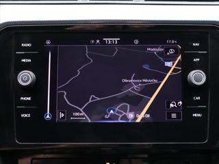 Volkswagen Passat 2,0 TDI 110kW DSG R-line 1.Maj kombi - Foto 21