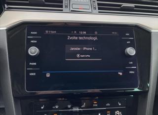 Volkswagen Passat 2,0 TDi DSG IQ Matrix Alcantara*Navi*Kamera*ACC*Vyhř. Sedadla*Tažné*Servis.Historie! kombi - Foto 38