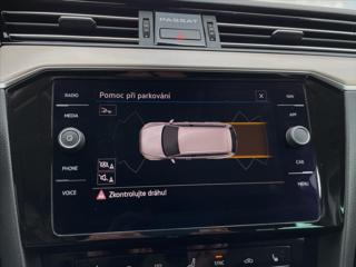 Volkswagen Passat 2,0 TDi DSG IQ Matrix Alcantara*Navi*Kamera*ACC*Vyhř. Sedadla*Tažné*Servis.Historie! kombi - Foto 46