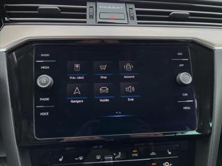 Volkswagen Passat 2,0 TDi DSG IQ Matrix Alcantara*Navi*Kamera*ACC*Vyhř. Sedadla*Tažné*Servis.Historie! kombi - Foto 36