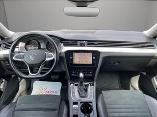 Volkswagen Passat 2,0 TDi DSG IQ Matrix Alcantara*Navi*Kamera*ACC*Vyhř. Sedadla*Tažné*Servis.Historie! kombi - Foto 11