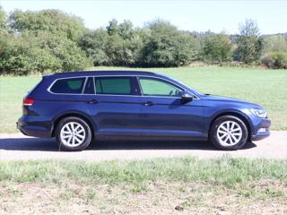 Volkswagen Passat 2.0 TDI 110kW Comfortline kombi - Foto 6