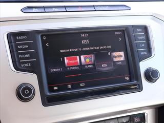 Volkswagen Passat 2.0 TDI 110kW Comfortline kombi - Foto 23