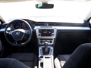 Volkswagen Passat 2.0 TDI 110kW Comfortline kombi - Foto 28