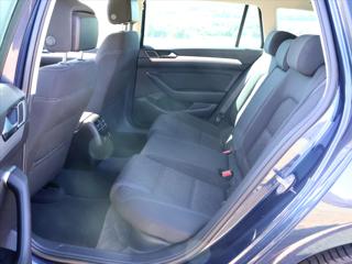 Volkswagen Passat 2.0 TDI 110kW Comfortline kombi - Foto 10