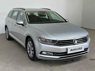 Volkswagen Passat 2.0 TDi, Serv.kniha kombi