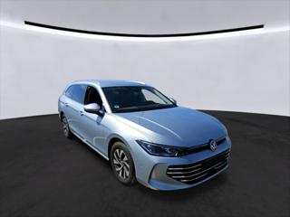 Volkswagen Passat 2,0 TDI IQ-LIGHT KAMERA 360 kombi