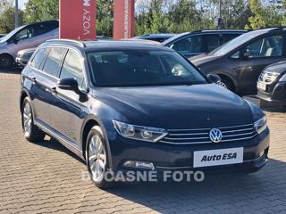 Volkswagen Passat 2.0 TDi, Serv.kniha kombi