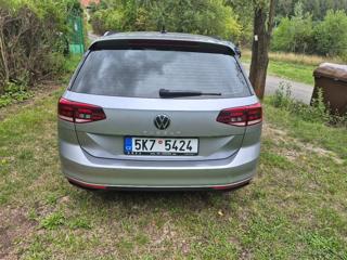 Volkswagen Passat 2,0 110KW r 2022 Business, manuál kombi - Foto 3