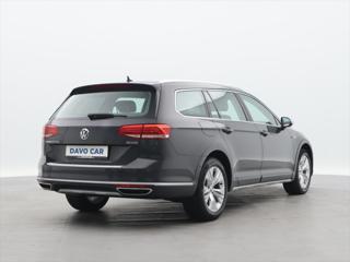 Volkswagen Passat 2,0 TDI 140kW Alltrack 4M DSG kombi - Foto 7