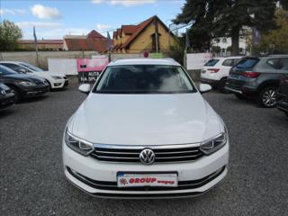Volkswagen Passat 2,0 TDI DSG Led Highline kombi