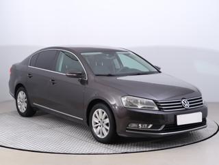 Volkswagen Passat 2.0 TDI 103kW sedan