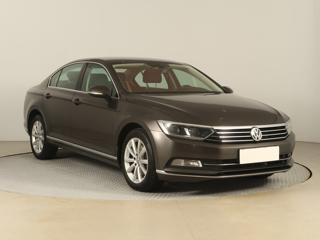 Volkswagen Passat 2.0 TDI 110kW sedan