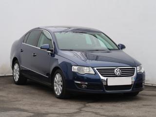 Volkswagen Passat 2.0 TDI 103kW sedan