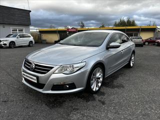 Volkswagen Passat CC 1,8 TSI - MÁLO KM-HEZKÁ VÝBAVA sedan