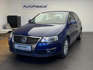 Volkswagen Passat 2,0 TDI SPORTLINE sedan