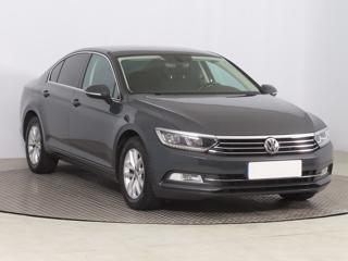 Volkswagen Passat 2.0 TDI 110kW sedan